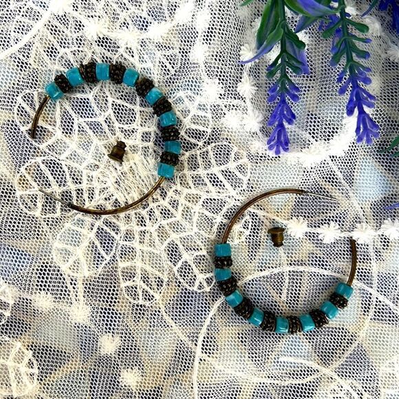 Vintage Brass & Marbled Blue Acrylic Hoop Earrings - Picture 2 of 6